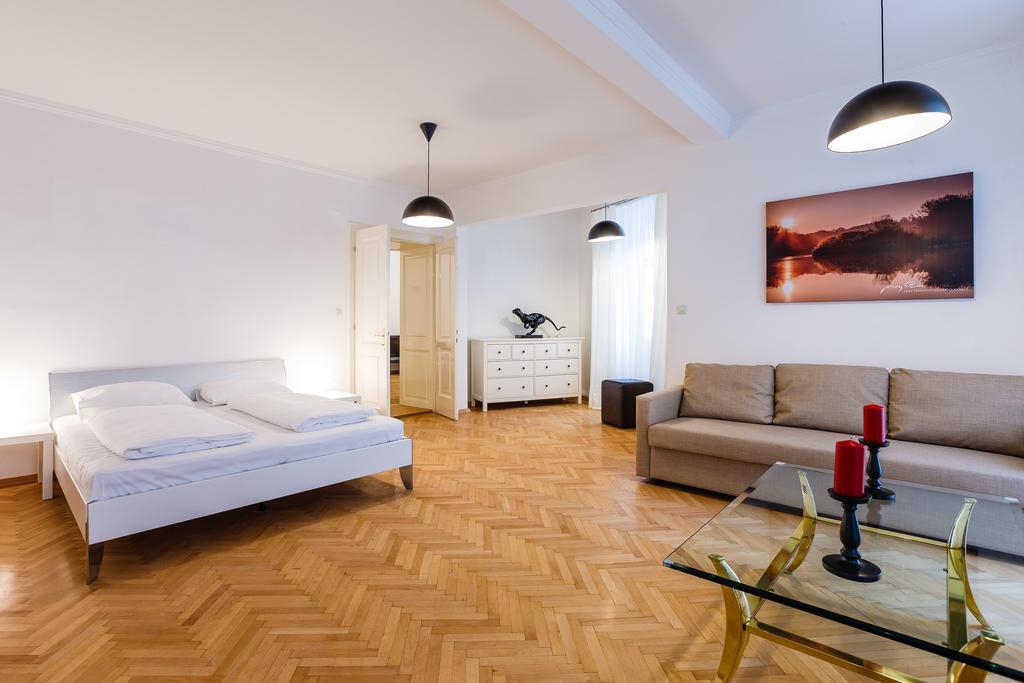 Ferienwohnung Judengasse Premium By Ichbucheat Wien Zimmer foto